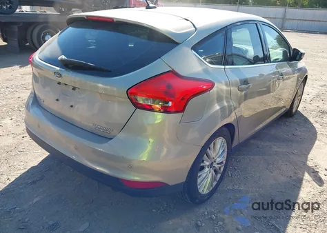 2015 Ford Focus Titanium из США, поврежденный, VIN 1FADP3N20FL373724